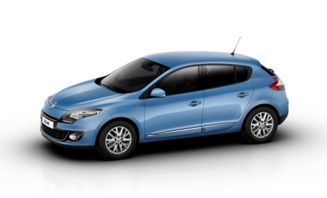 renault-8_megane-2012_4