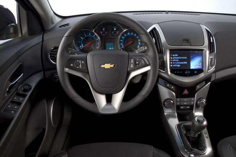 Chevrolet: Nadchodzi Czas Cruze Kombi | Newsauto.pl - Motoryzacja | Salony | Testy | Auta | Oceny