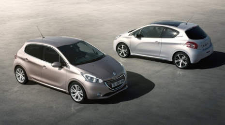 peugeot-208_1110pc021