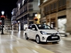 large_2014_yaris_hybrid_high_01