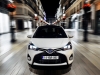 large_2014_yaris_hybrid_high_02