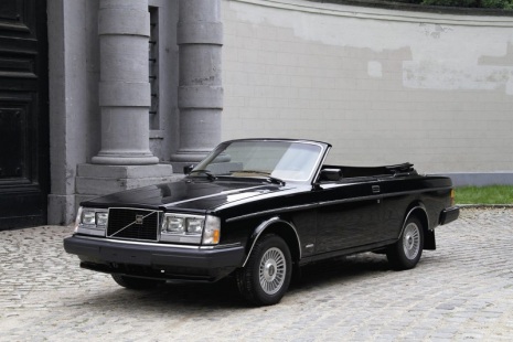 1981 Volvo 262C "Solaire"