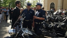 Około 150 motocyklistów, mnóstwo miłośników tych maszyn oraz policjanci z Międzyrzecza uczestniczyli […]