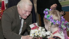 Lech Wałęsa, były Prezydent Polski oraz założyciel Solidarności złożył wizytę w należącej […]