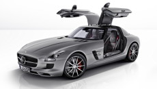 Sylwetka SLS AMG GT z przyciemnionymi przednimi i tylnymi lampami oraz polakierowanymi […]