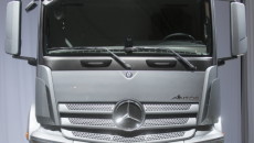 Zbliża się oficjalna premiera nowego modelu Mercedes-Benz Antos, pierwszej serii samochodów ciężarowych […]