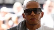 Lewis Hamilton wygrał wyścig Formuły 1 o Grand Prix Włoch na torze […]