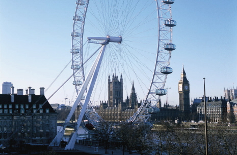 London Eye - 3/4 view,