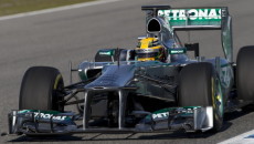 Jedenaście zespołów rozpoczęło na torze w Jerez pierwsze testy przed sezonem 2013. […]