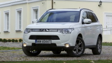 Mitsubishi Outlander, produkowany w Japonii SUV, odniósł zwycięstwo w kategorii Samochód Rodzinny […]