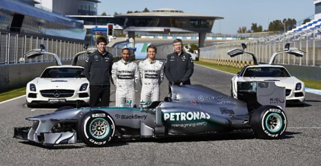 Mercedes 1_W04_03