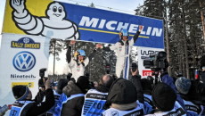 Sebastien Ogier w Volkswagenie Polo R WRC wyposażonym w opony Michelin X-ICE […]