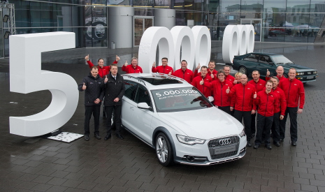 Der 5-millionste Audi mit quattro-Antrieb ist ein A6 allroad aus Neckarsulm
