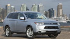 Mitsubishi Outlander otrzymał wyróżnienie Top Safety Pick+ 2013 przyznawane przez amerykański instytut […]