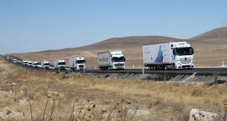 Der Hilfskonvoi auf dem Weg nach Gaziantep, Südtürkei