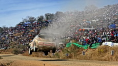 Sébastien Ogier i Julien Ingrassia (Volkswagen Polo R WRC) zostali pierwszymi liderami […]