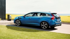 Volvo V60 Plug-in Hybrid dostępny będzie w usportowionej specyfikacji Volvo Cars’ R-Design. […]