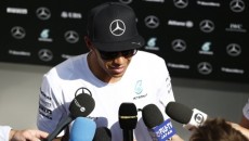 Lewis Hamilton (Mercedes) okazał się najszybszy zarówno podczas pierwszego, jak tez drugiego […]
