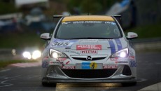 Trasa Nordschleife na torze Nürburgring jest bez wątpienia jedną z najsłynniejszych tras […]