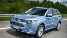 Mitsubishi Outlander PHEV otrzymał tytuł Najlepszego Dużego SUV-a Roku 2014 oraz wyróżnienie […]