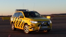 Mitsubishi Outlander PHEV, hybrydowy SUV z elektrycznym napędem na 4 koła, rozpoczął […]