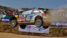 Sébastien Ogier i Julien Ingrassia (Volkswagen Polo R WRC) prowadzą zdecydowanie w […]