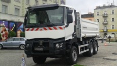 Nowe pojazdy budowlane Renault Trucks serii C i K Construction wzmacniają swoją […]