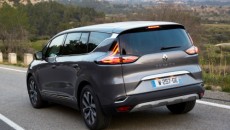 Nowe Renault Espace pojawi się w salonach sprzedaży w Polsce już w […]