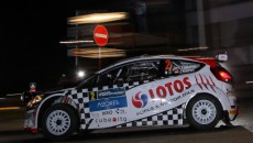 Kajetan Kajetanowicz i Jarosław Baran w Fordzie Fiesta R5 zajmują po pierwszym […]