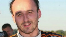 Robert Kubica i Maciej Szczepaniak w Fordzie Fiesta RS WRC zajmują szóste […]