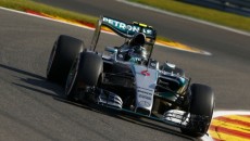 Niemiec Nico Rosberg z zespołu Mercedesa wygrał dwa pierwsze treningi przed wyścigiem […]
