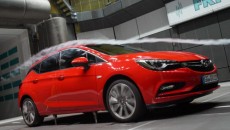 Lżejszy, oszczędniejszy i zwrotniejszy — nowy Opel Astra to przykład zmian w […]