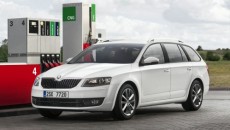 W Polsce debiutuje Skoda Octavia G-TEC CNG, która przejedzie aż 1 330 […]