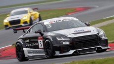 W miniony weekend Gosia Rdest ponownie spędziła za kierownicą wyścigowej Audi TT. […]