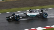 Lewis Hamilton wygrał wyraźnie wyścig Formuły 1 o Grand Prix Japonii na […]