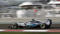 Nico Rosberg z zespołu Mercedesa wywalczył pole position do jutrzejszego wyścigu Formuły […]