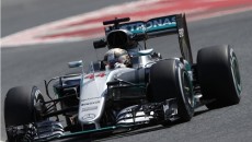 Lewis Hamilton stoczył zacięty pojedynek z kolegą z zespołu, liderem klasyfikacji Mistrzostw […]