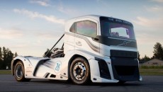 Skonstruowany przez Volvo Trucks, a prowadzony przez Boije Ovebrinka, „The Iron Knight” […]