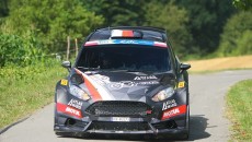 Jakub Brzeziński i Jakub Gerber (Ford Fiesta R5) z Automobilklubu Polski prowadzą […]