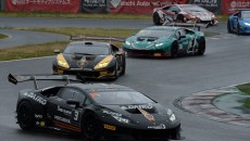 Po sobotnim podium, także w niedzielnym wyścigu trzeciej rundy Lamborghini Super Trofeo […]