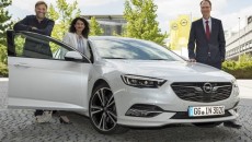 Firma Opel i menedżer klubu piłkarskiego Liverpool FC, Jürgen Klopp, ogłosili przedłużenie […]