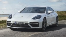 Porsche poszerza gamę swoich modeli z napędem hybrydowym – w ofercie debiutuje […]