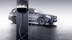 Na targach motoryzacyjnych w Genewie Mercedes- Benz zaprezentował dwa nowe, przedprodukcyjne modele […]