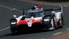 Fernando Alonso, Sebastien Buemi i Kazuki Nakajima z jedynego w stawce fabrycznego […]