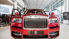 Zaledwie kilka miesięcy po światowej premierze, nowy Rolls- Royce Cullinan właśnie zadebiutował […]
