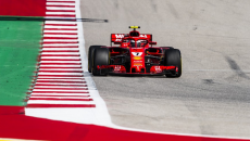 Kimi Raikkonen w Ferrari wygrał wyścig mistrzostw świata Formuły 1 o Grand […]