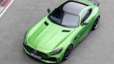 Mercedes-AMG wzbogaca swoja ofertę o nową wersję modelu AMG GT oraz o […]