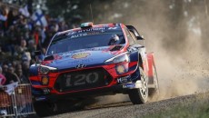 Thierry Neuville i Nicolas Gilsoul (Hyundai i20 WRC) wygrali pierwszy odcinek Rajdu […]