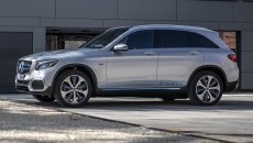 Mercedes- Benz kontynuuje działania celem wdrożenia proekologicznych zachowań swoich pracowników, które wzmocnią […]