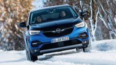 Opel oferuje już w sprzedaży swój pierwszy w ofercie samochód hybrydowy z […]